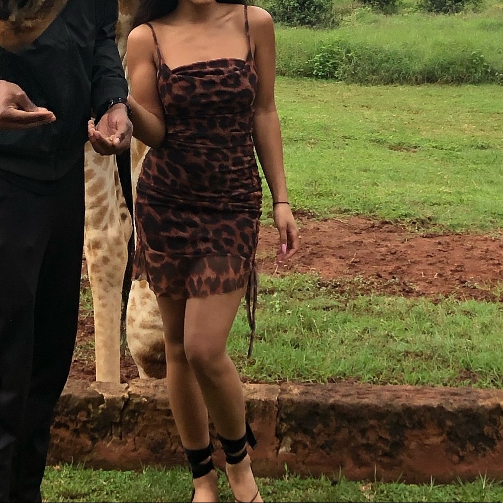 Dress - Picture 2 of 2